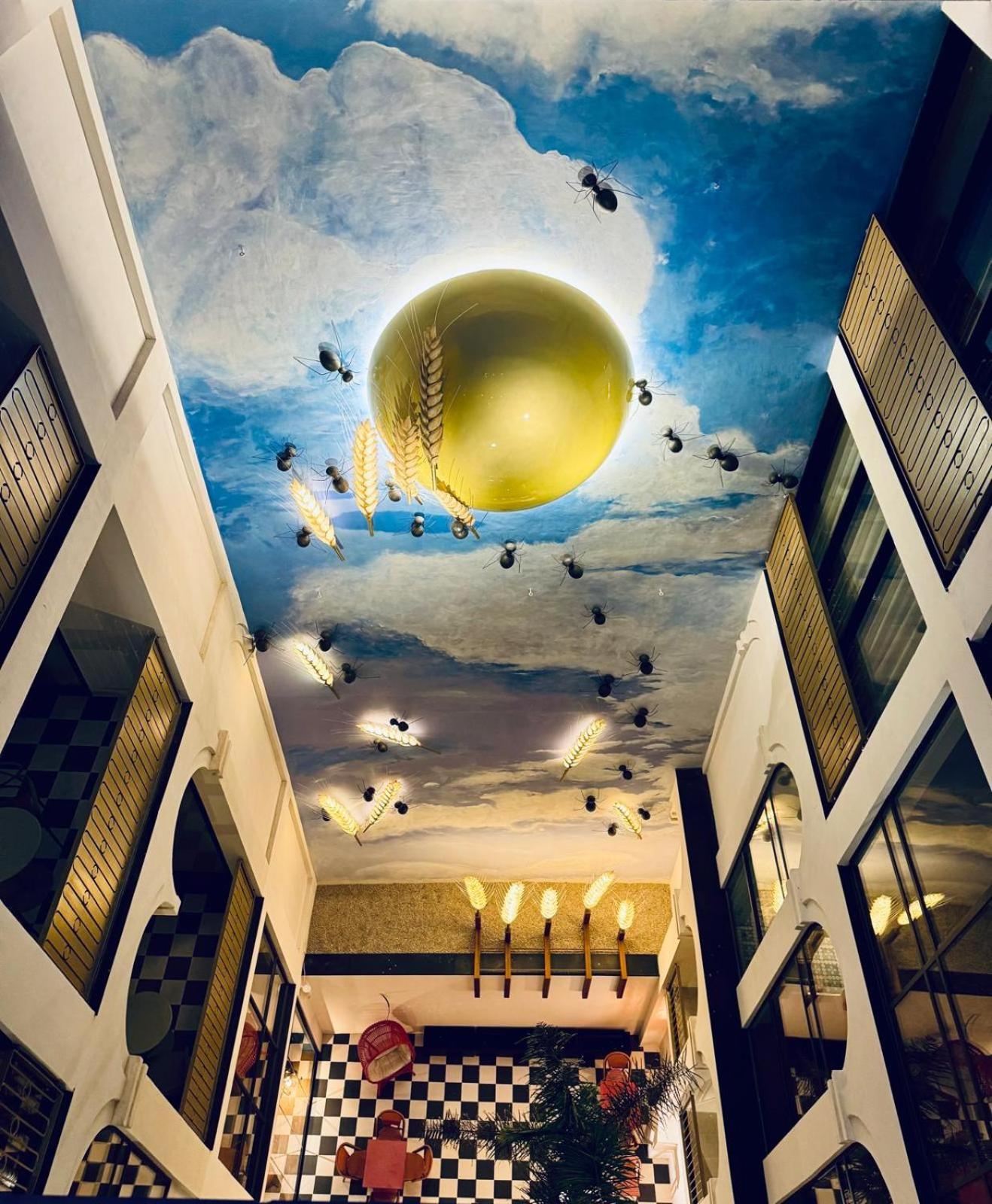 Hotel Divino & Apartments Figueres  Exterior photo